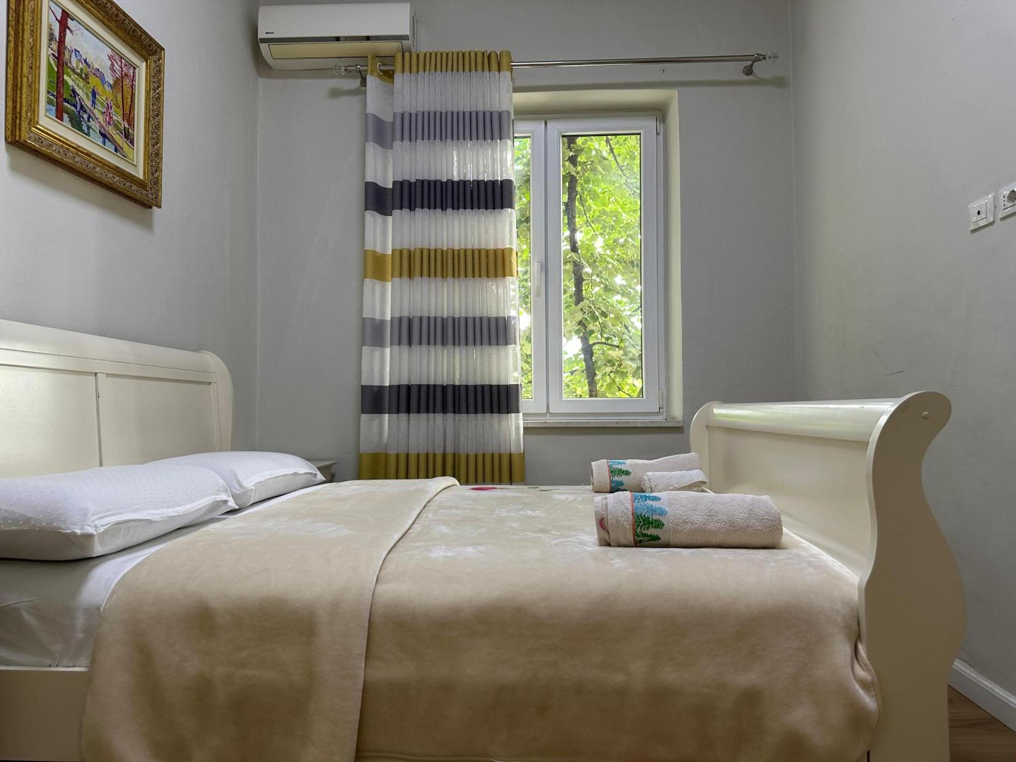 Kelly'S Cozy Hideaway - Central تيرانا المظهر الخارجي الصورة